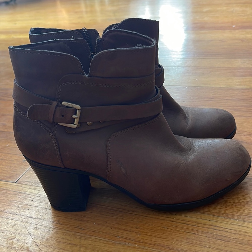 Womens RockPort booties